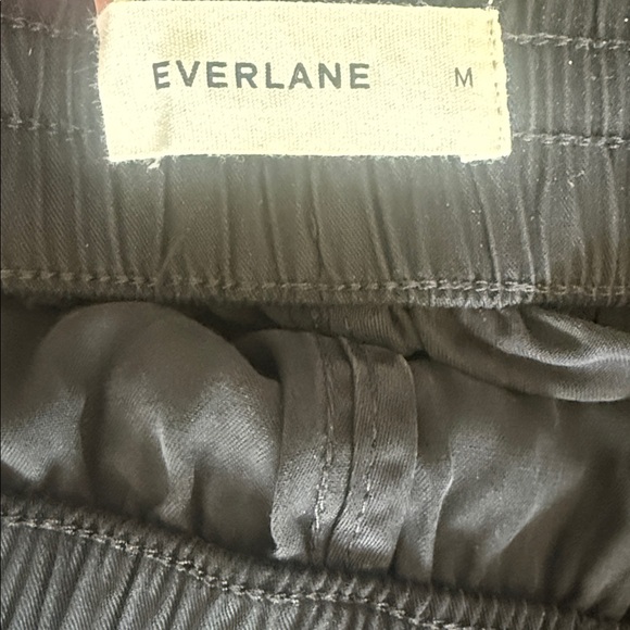 Everlane Drawstring Shorts - Picture 2 of 3